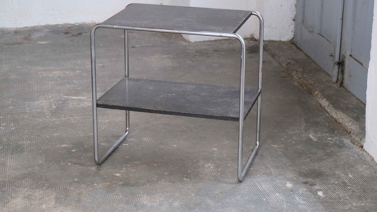 Vintage Bauhaus Regal mit verchromtem Stahlrohrgestell