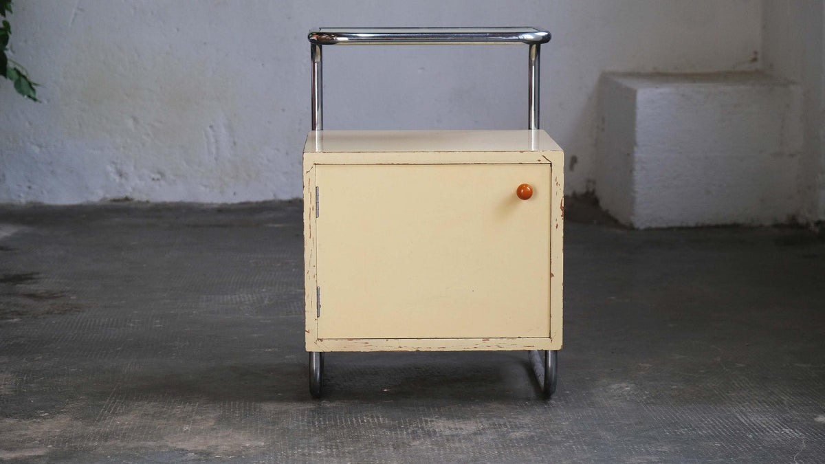 Vintage Nachttisch im Bauhaus Stil mit Glasplatte in cremeweiß