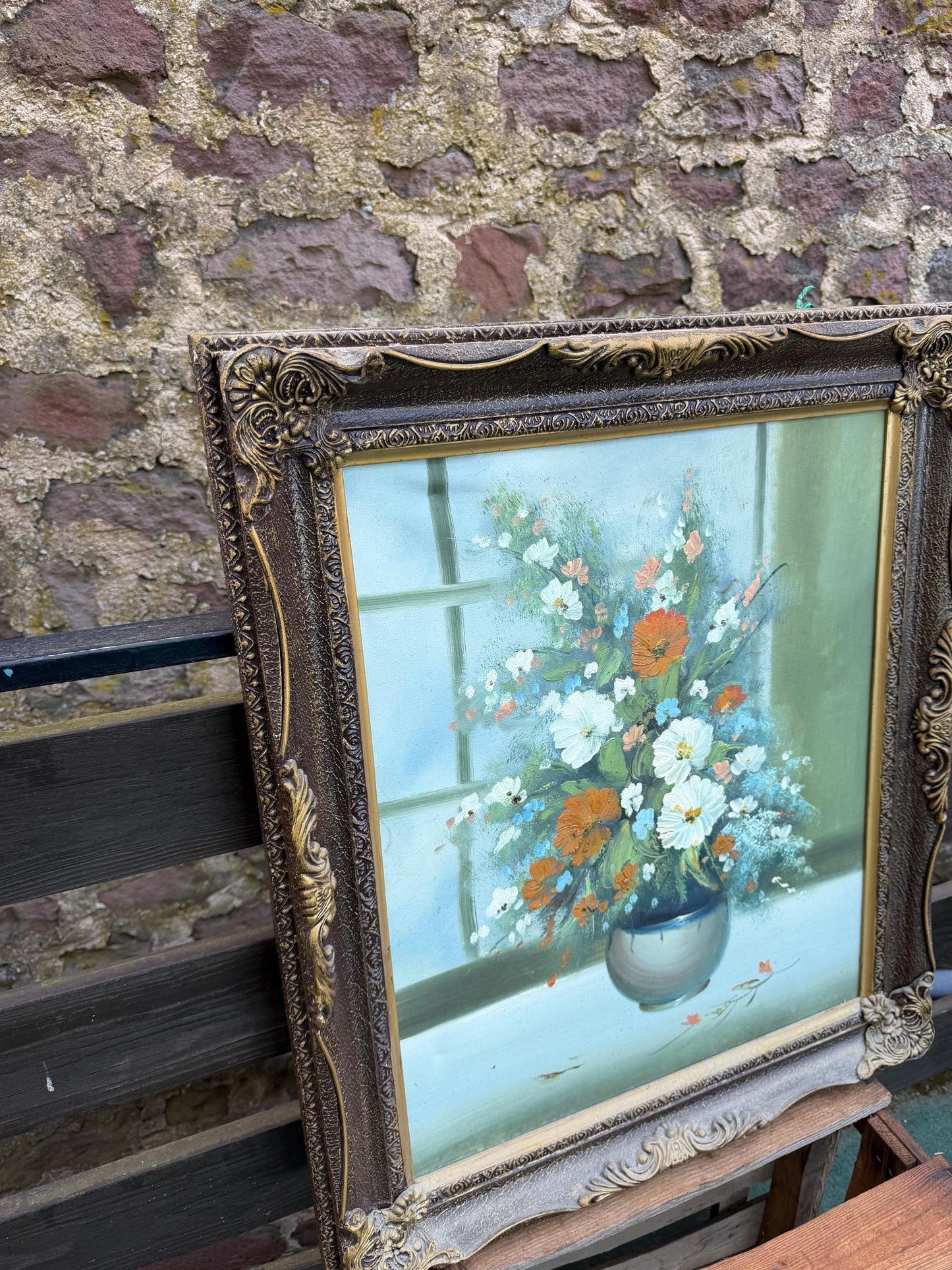 Vintage Blumenstillleben Ölgemälde in verziertem Goldrahmen