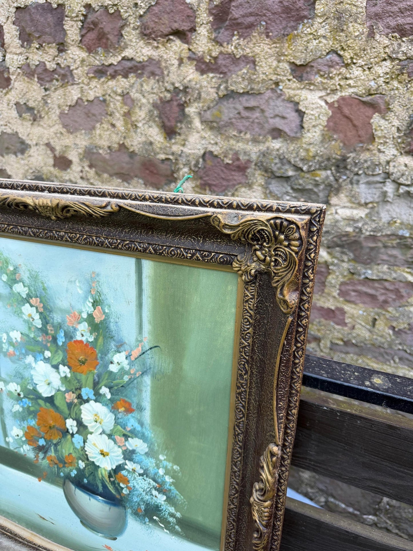 Vintage Blumenstillleben Ölgemälde in verziertem Goldrahmen