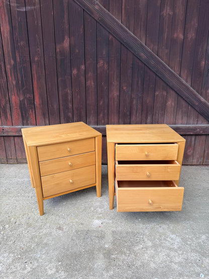 Set von 2 Vintage Nachttisch im dänischen Design aus Massivholz mit Metallknäufen