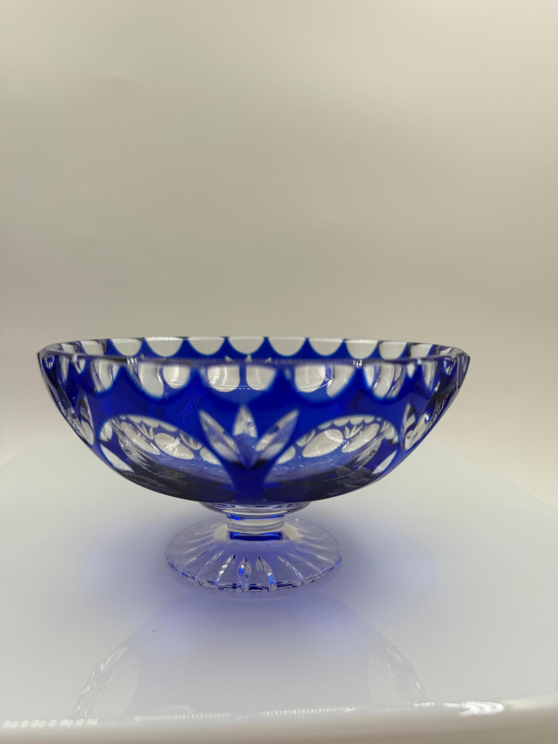 Vintage Fußschale aus blauem Überfangkristall von Nachtmann