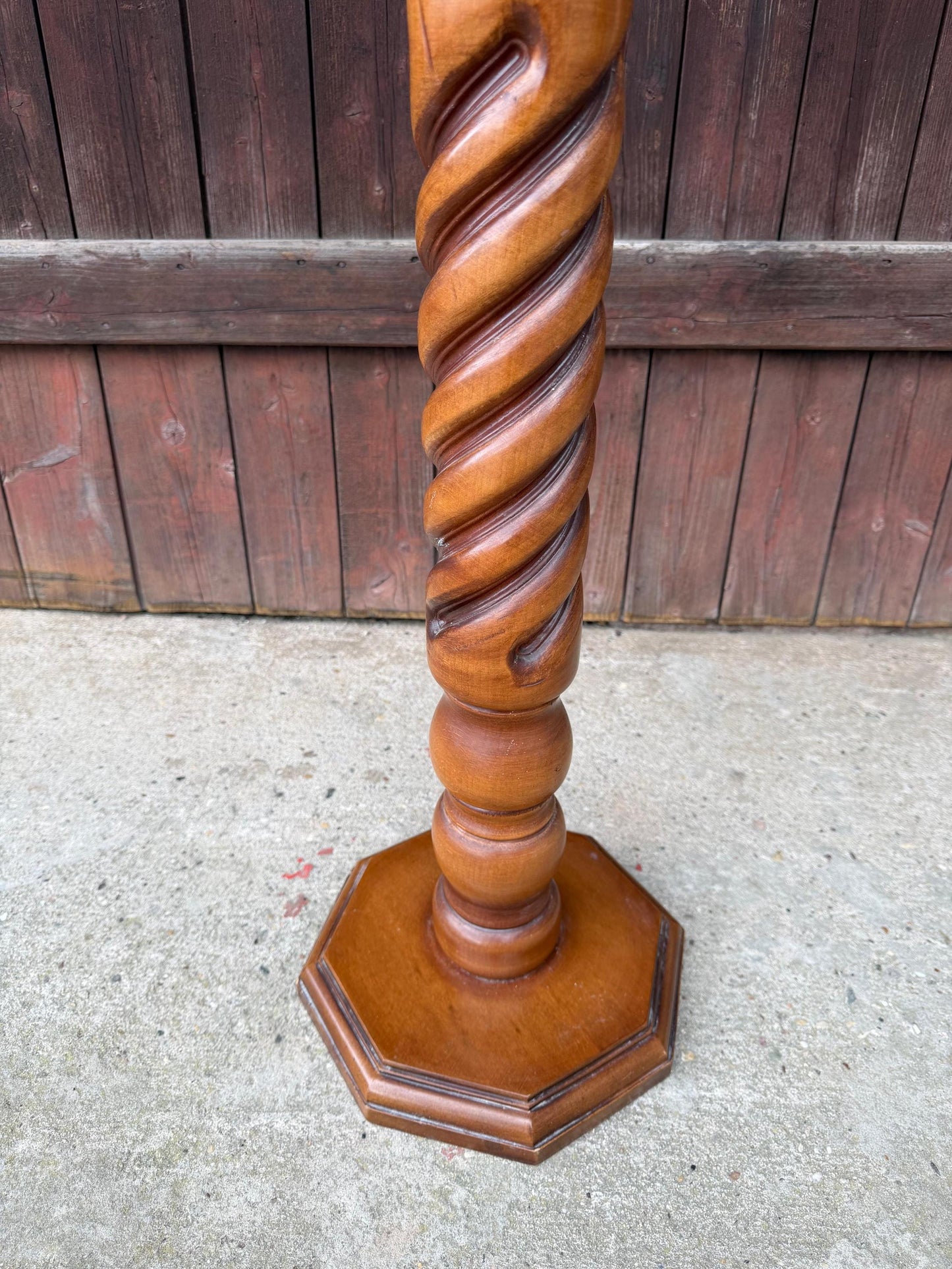 Vintage Blumenständer aus Massivholz mit gedrechselter Säule, 90 cm