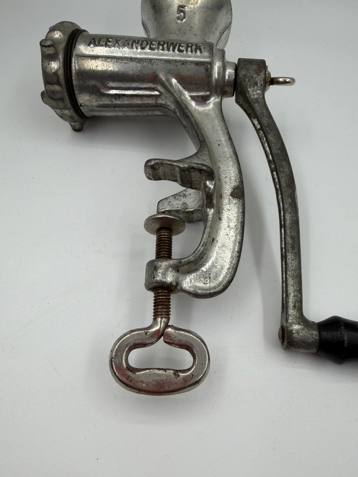 Vintage Fleischwolf "No. 5" von Alexanderwerk aus Gusseisen mit Holzkurbel