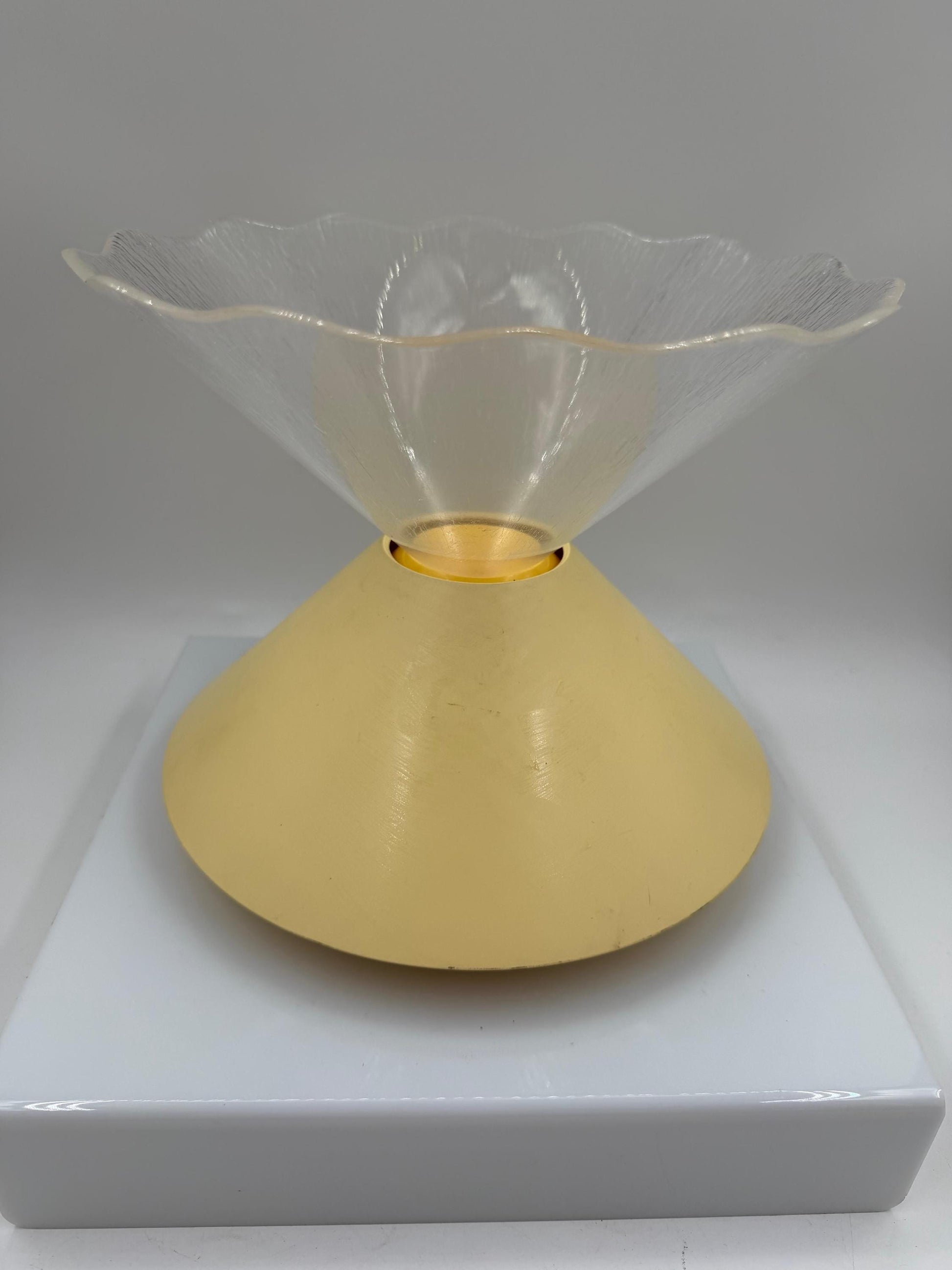 Vintage Space Age Küchenwaage in Pyramidenform Cremegelb 1970er