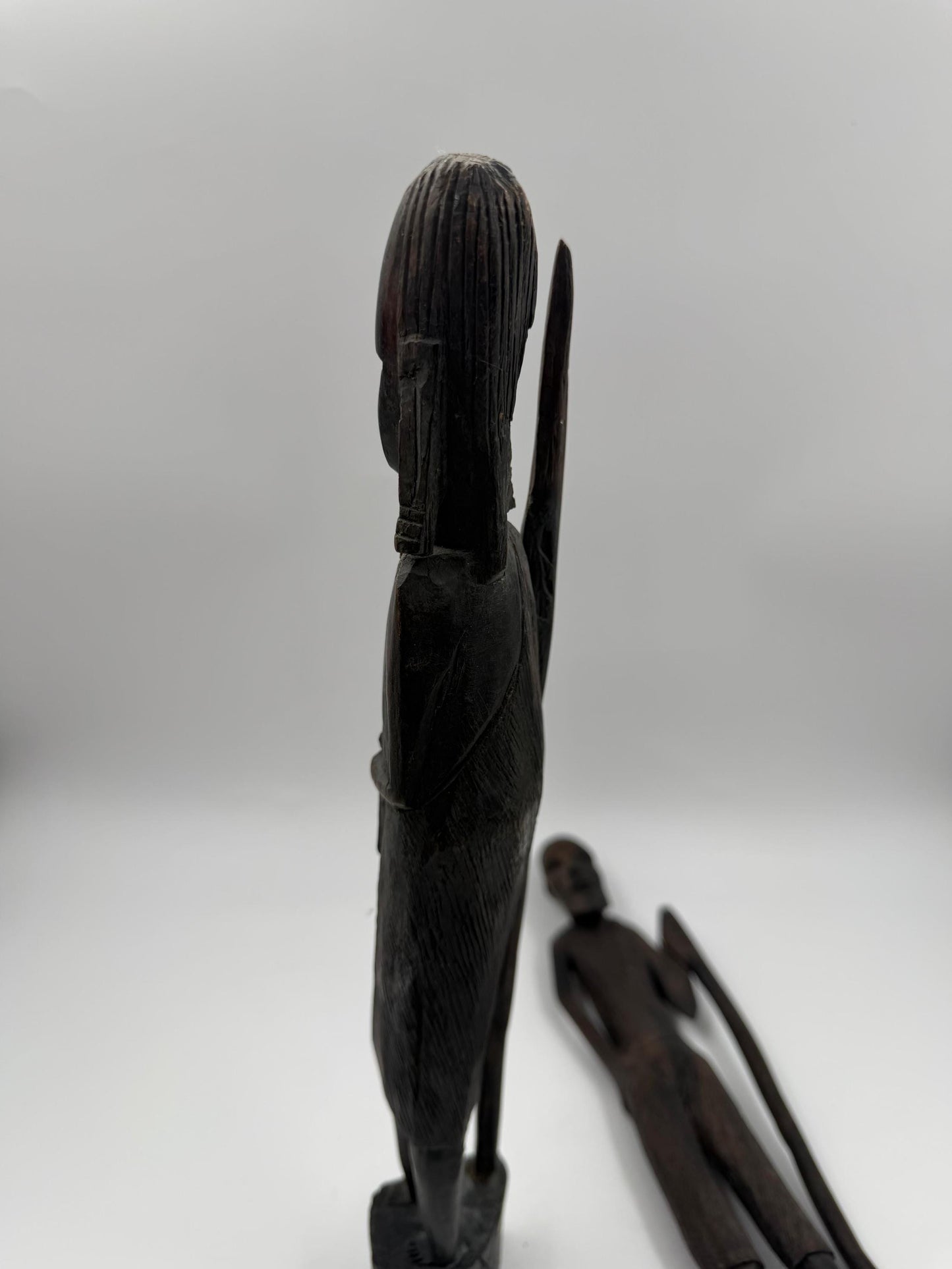 Set von 2 Vintage Krieger Skulptur aus afrikanischem Hartholz, handgeschnitzt