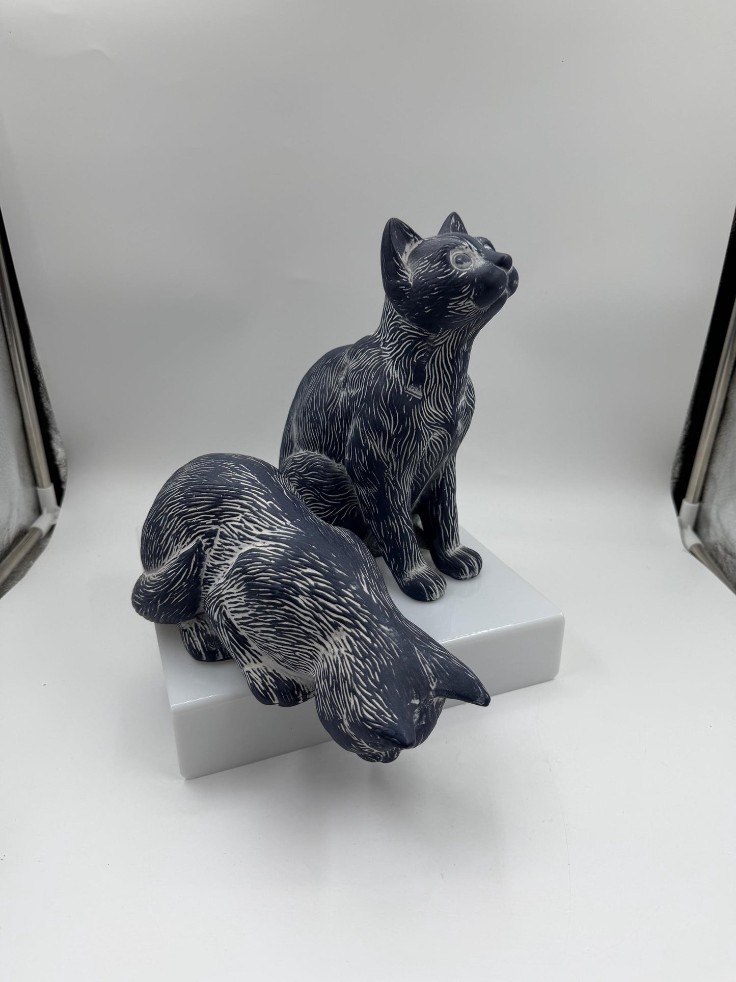 Set von 2 Vintage Katzenfiguren aus Keramik in Kobaltblau