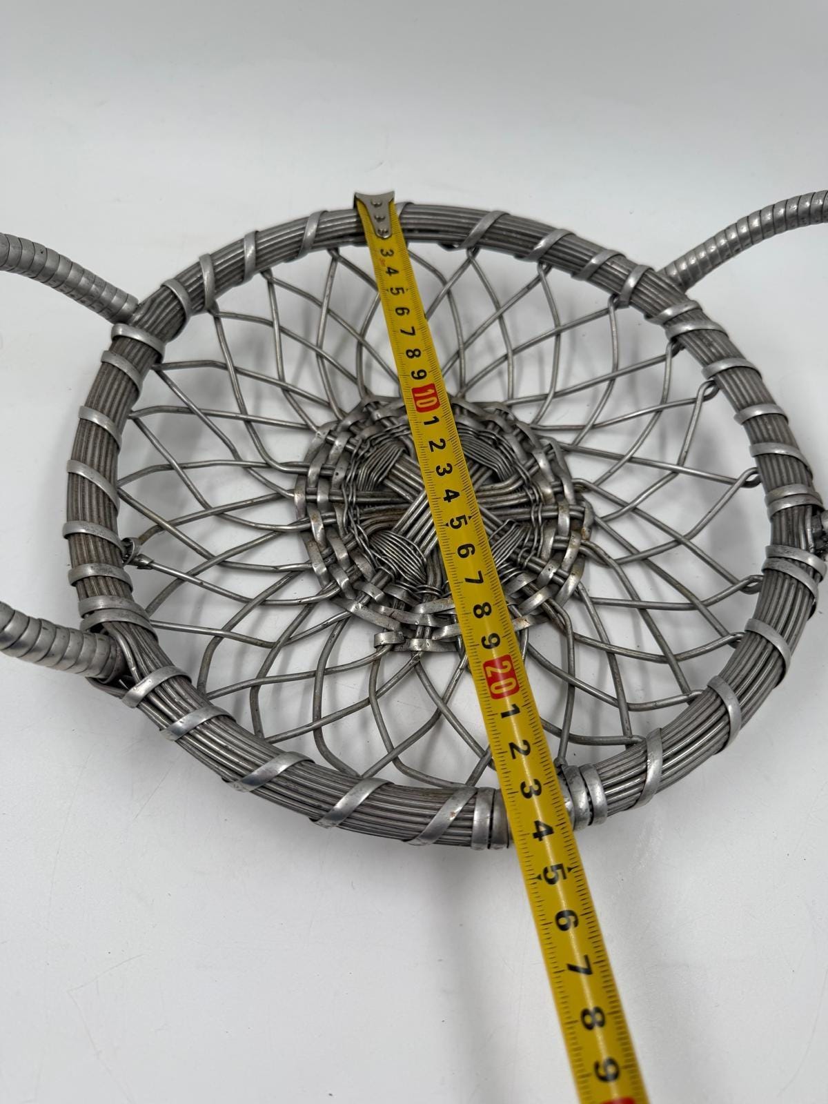 Vintage Drahtkorb aus Metall mit 2 Henkeln im Industrial-Stil