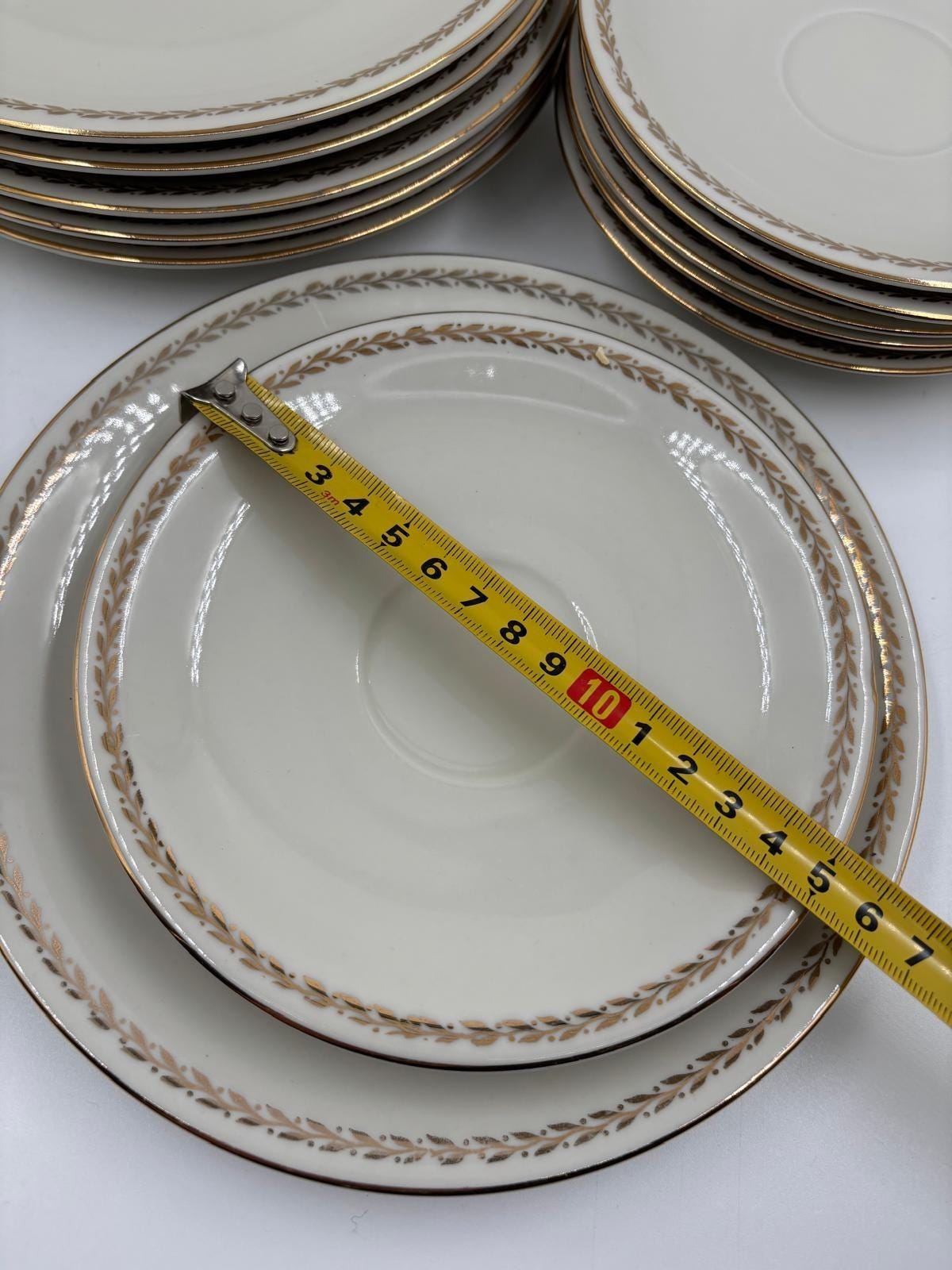 Vintage Geschirrset Zeh Scherzer Bavaria, Goldrand Blumendekor, 12-teilig
