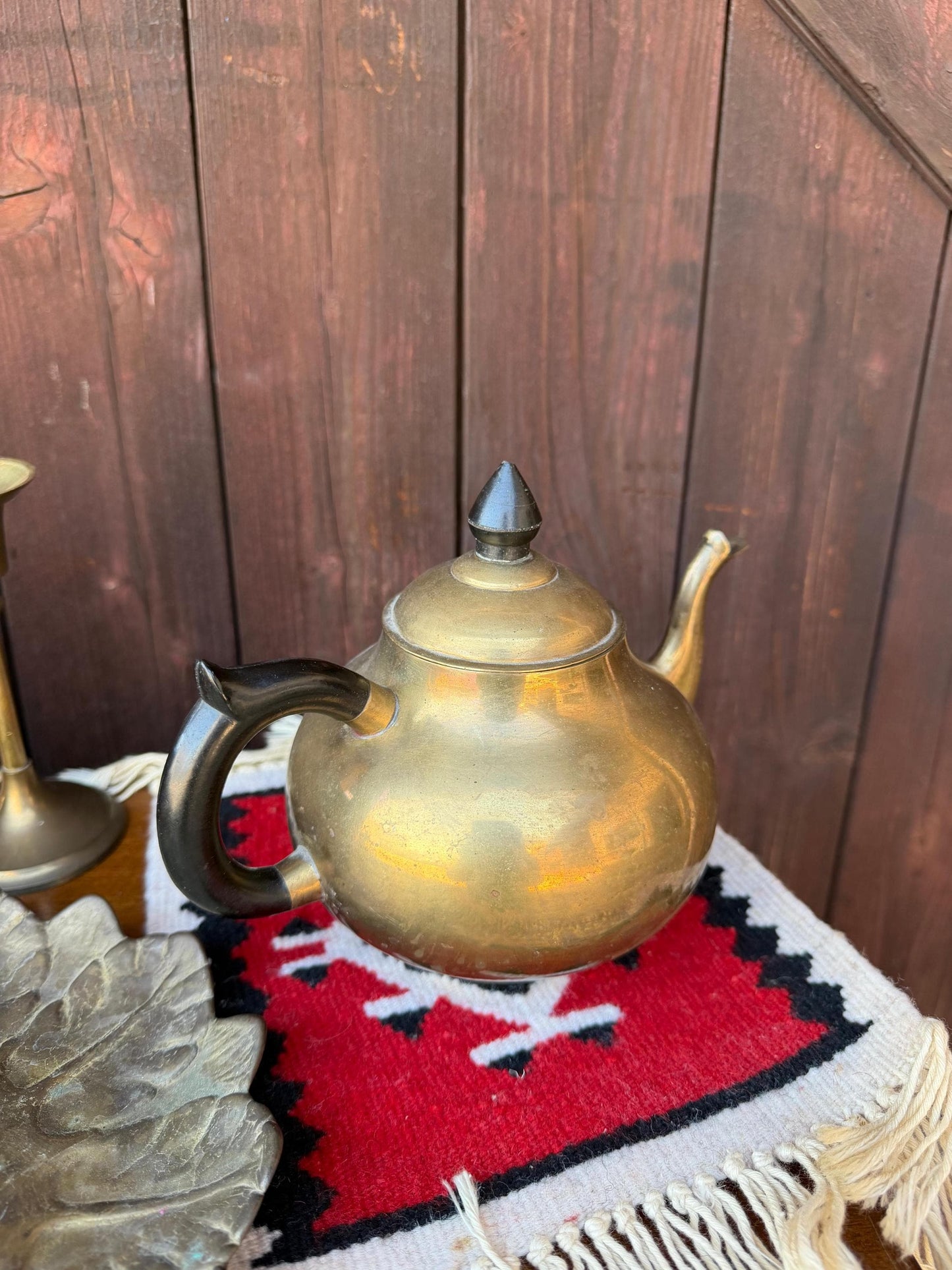 Set von 8 Vintage Orientalisches Marokkanisches Messing und Wollkelim Dekor Set