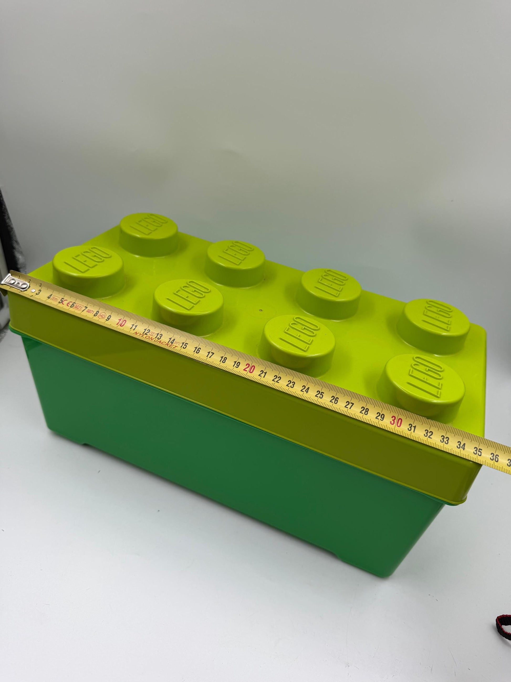 Vintage LEGO Aufbewahrungsbox "Storage Brick" 8 Noppen Grün