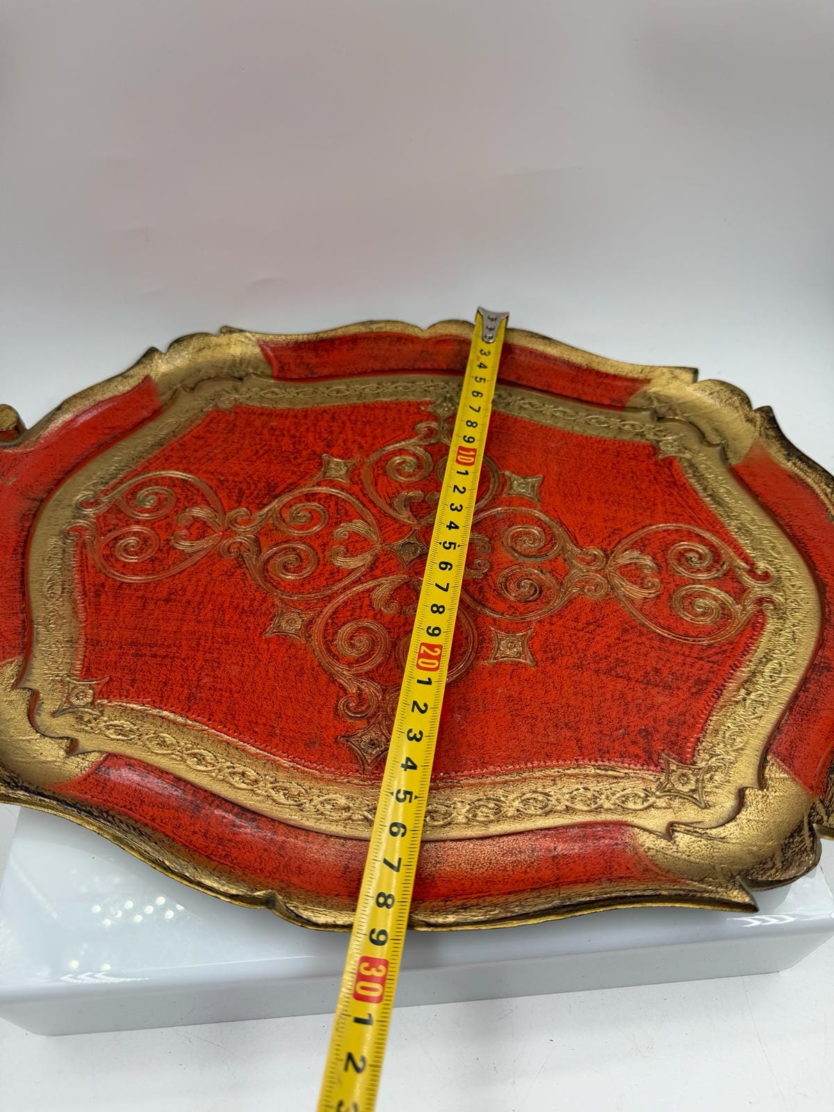 Set von 2 Vintage Florentinisches Tablett Rot Gold Barock aus Kunststoff Made in Italy