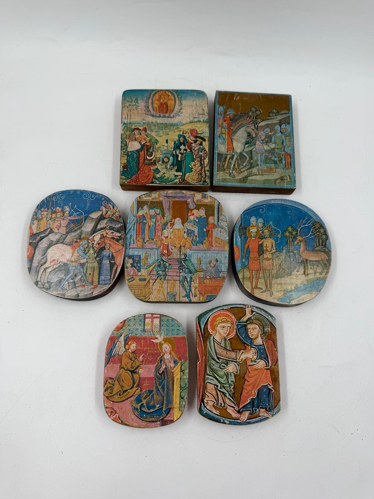 Set von 7 Vintage Holzplaketten mit mittelalterlicher christlicher Kunst