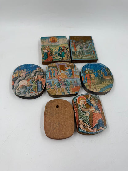 Set von 7 Vintage Holzplaketten mit mittelalterlicher christlicher Kunst