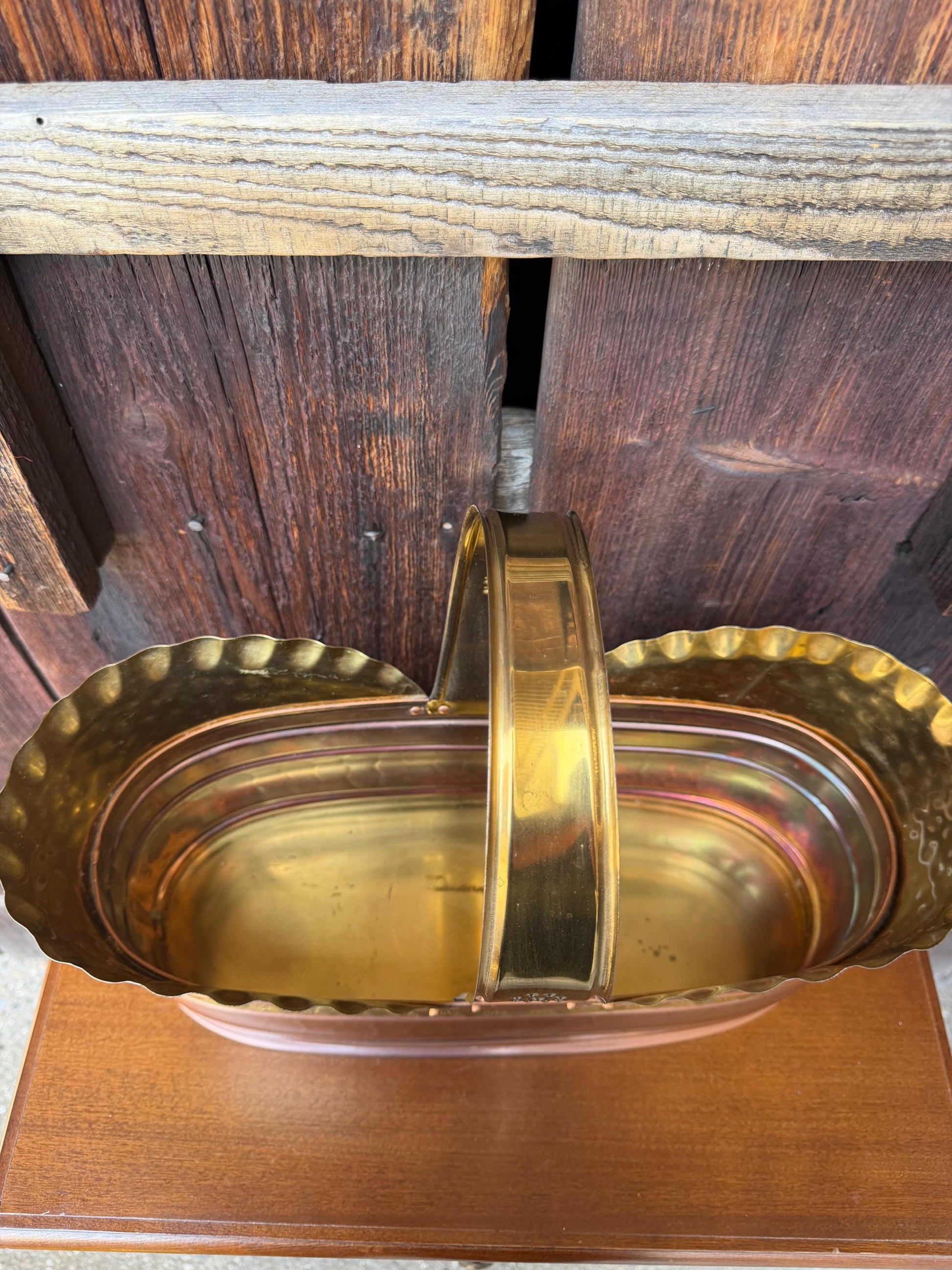 Vintage Korbschale aus gehämmertem Kupfer und Messing, Art Nouveau