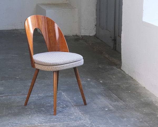 Vintage Esszimmerstuhl von Antonin Suman