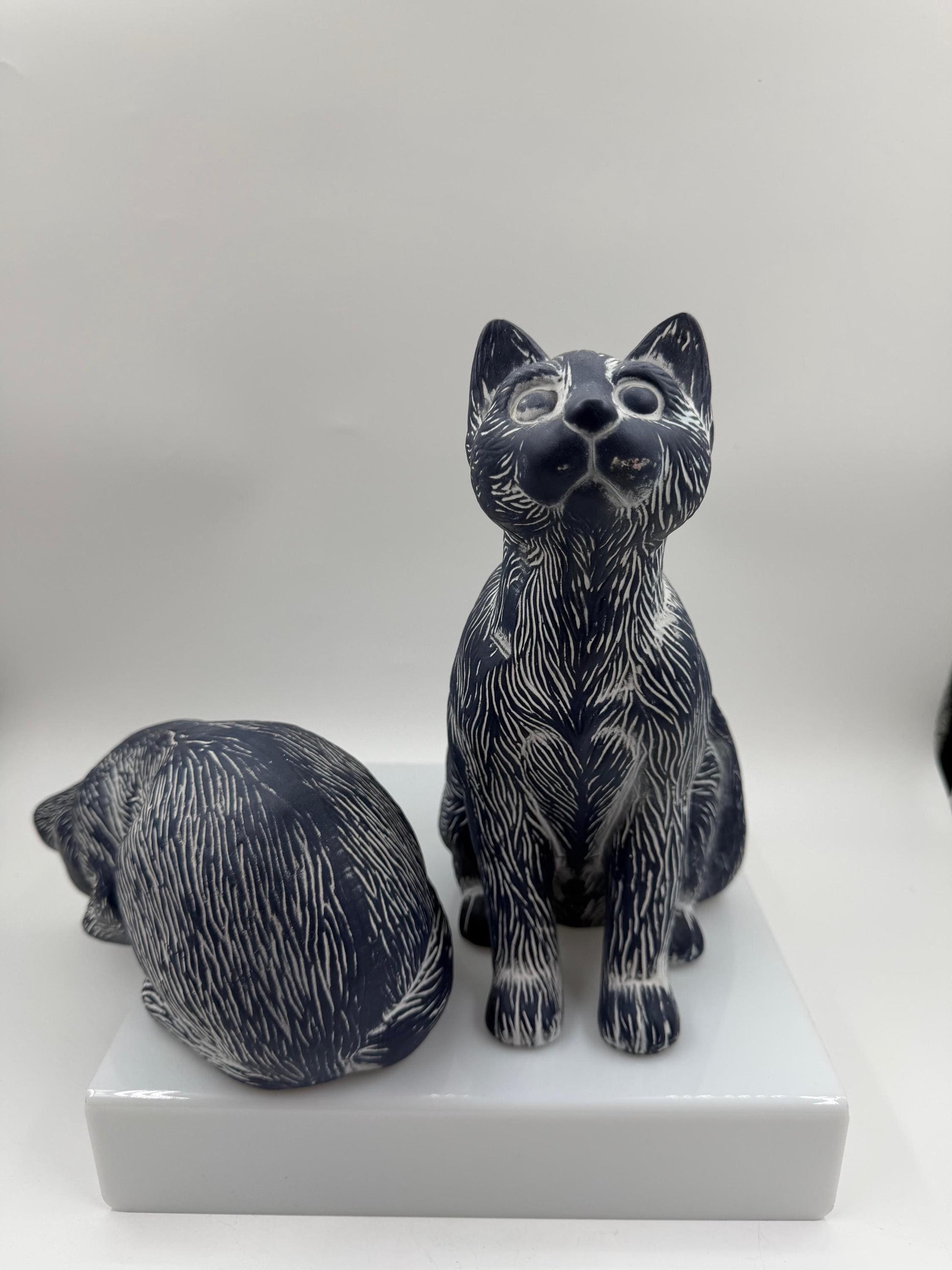 Set von 2 Vintage Katzenfiguren aus Keramik in Kobaltblau