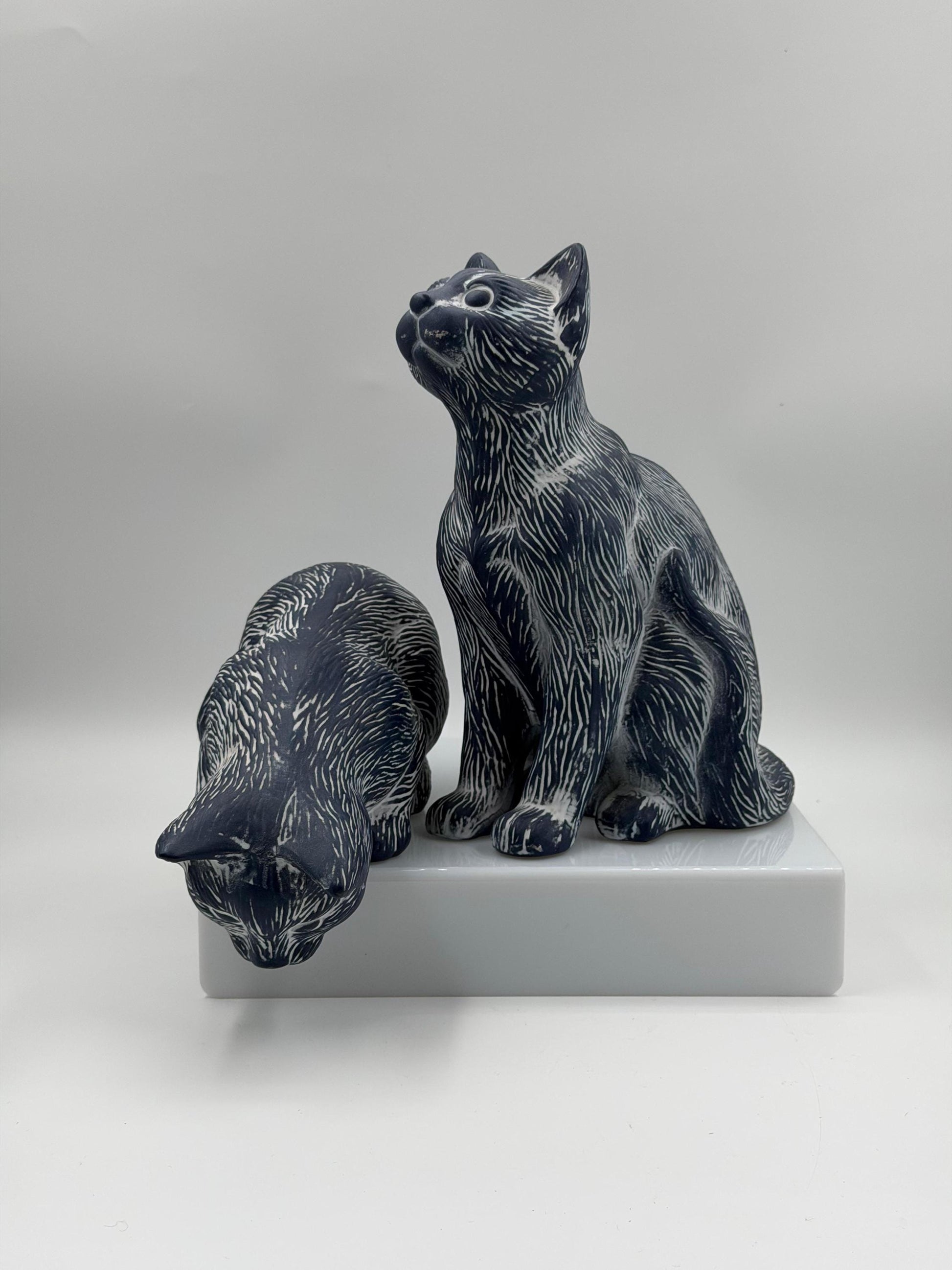 Set von 2 Vintage Katzenfiguren aus Keramik in Kobaltblau