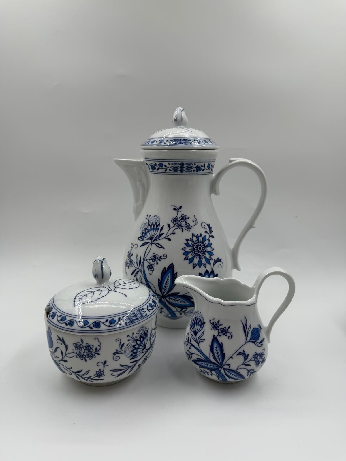 Vintage Kaffeeservice "Marienbad Ingres" mit Zwiebelmuster für 6 Personen, 15-teilig