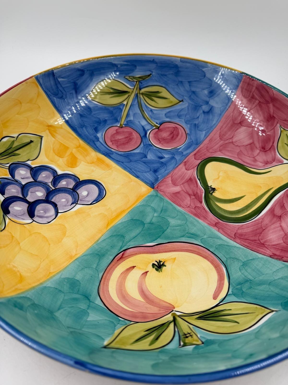 Vintage Obstschale "RB Alcobaça" von Raúl da Bernarda, handbemalt