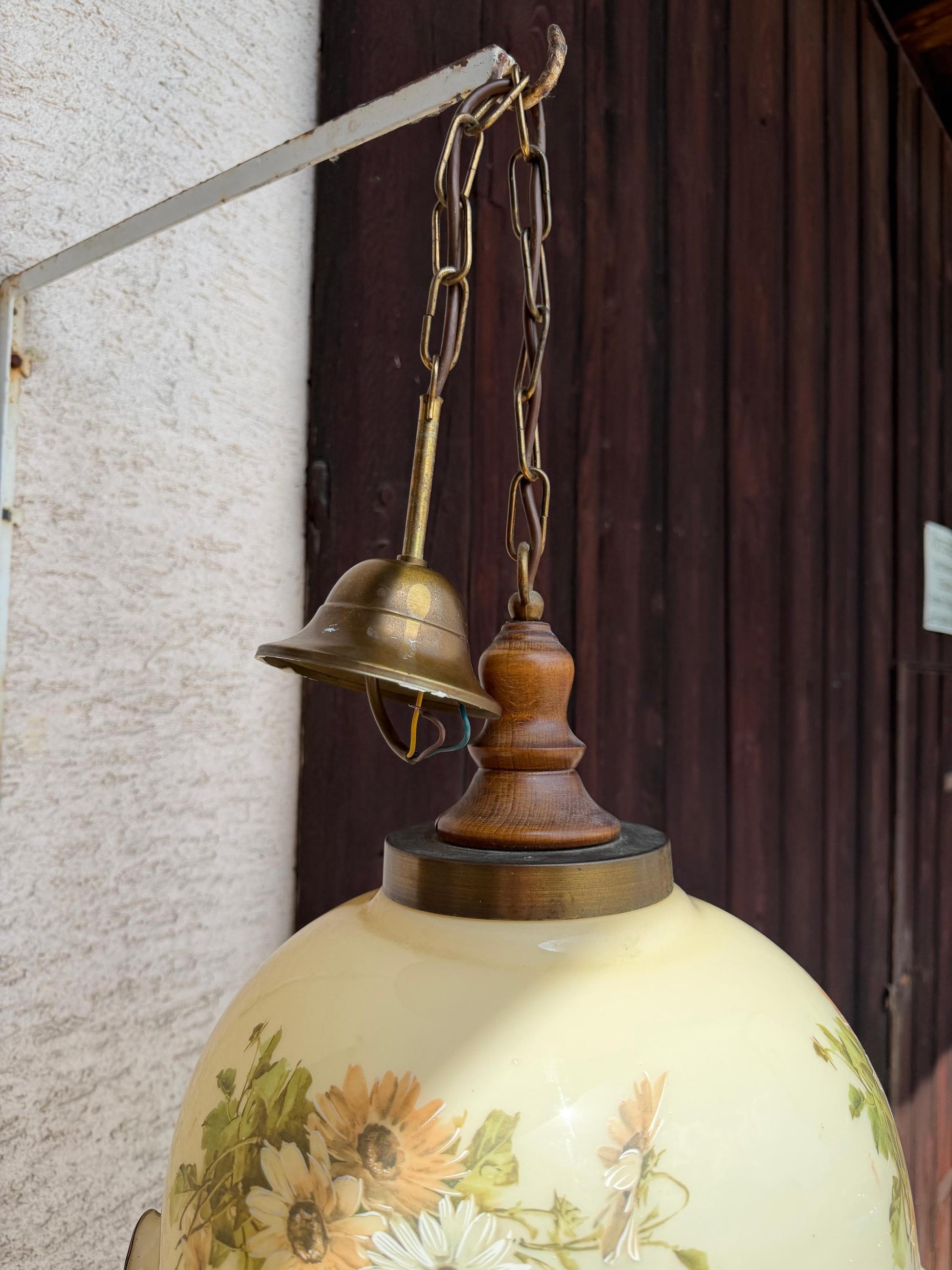 Vintage Hängeleuchte Opalglas mit Sonnenblumen-Motiv