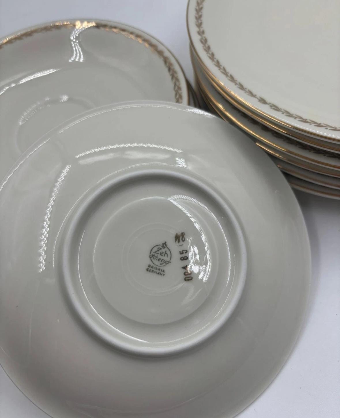 Vintage Geschirrset Zeh Scherzer Bavaria, Goldrand Blumendekor, 12-teilig