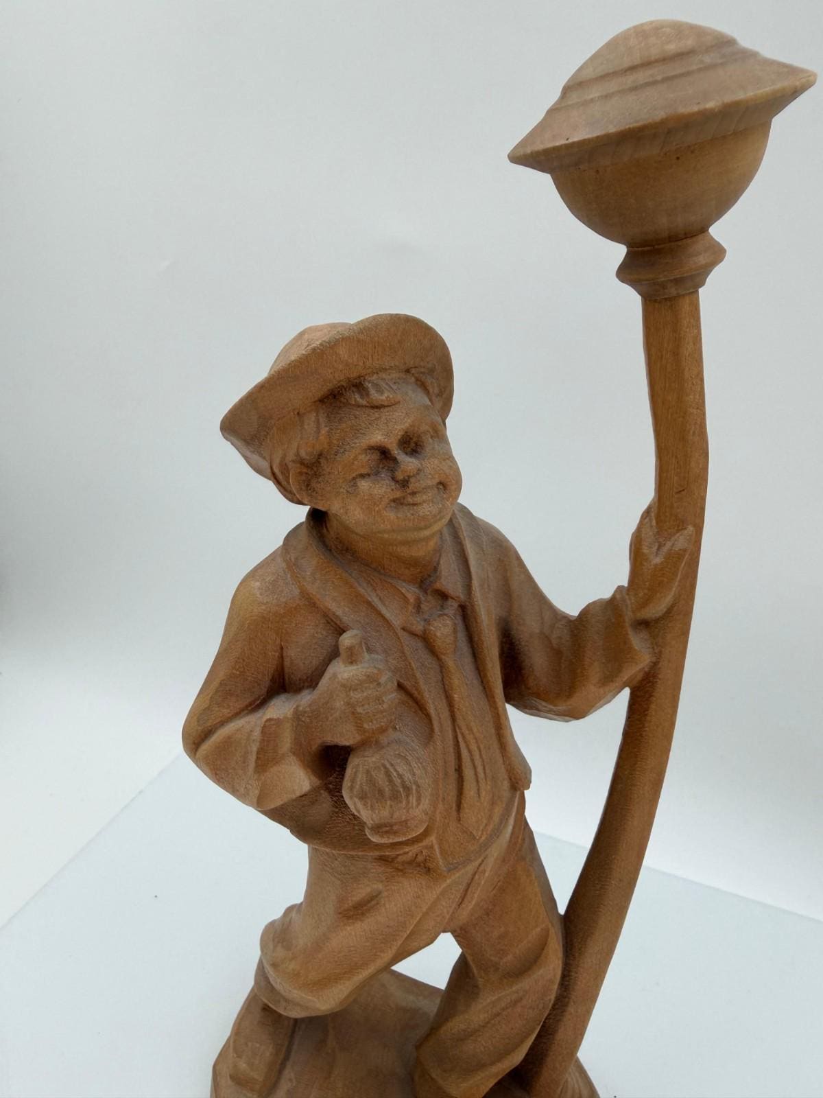 Vintage Schwarzwald Holzfigur "Mädchen mit Körben" handgeschnitzt