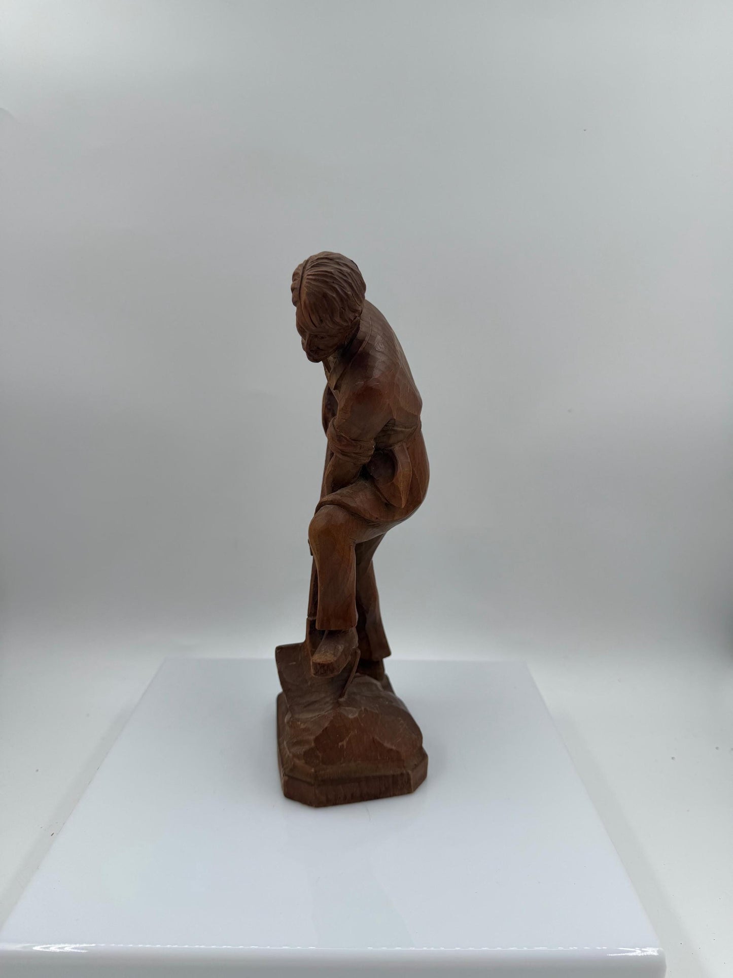 Vintage Schwarzwald Holzfigur "Bauer mit Schaufel" handgeschnitzt
