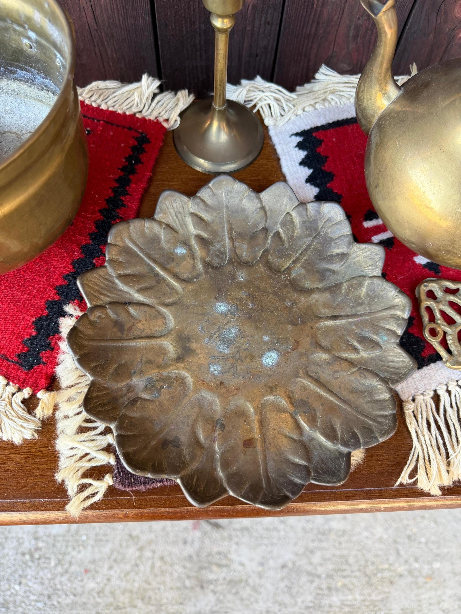 Set von 8 Vintage Orientalisches Marokkanisches Messing und Wollkelim Dekor Set