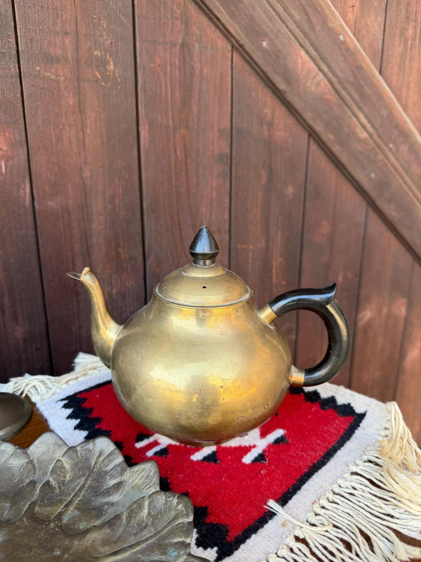 Set von 8 Vintage Orientalisches Marokkanisches Messing und Wollkelim Dekor Set