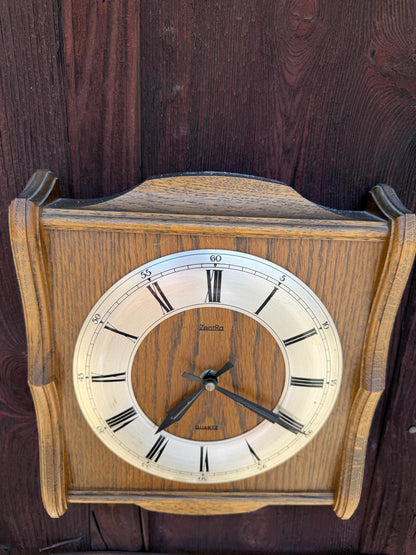 Vintage Wanduhr von ZanRa aus Eichenholz mit römischen Ziffern