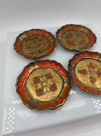 Set von 4 Vintage Untersetzer im Florentiner Stil Gold Rot vergoldetes Holz Made in Italy
