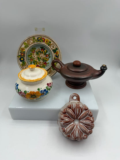 Vintage Keramik Deko Set 4 Teile Landhausstil mit Zuckerdose Öllampe und Gugelhupfform