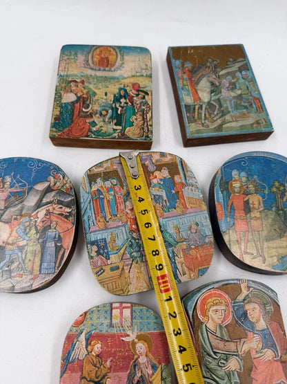 Set von 7 Vintage Holzplaketten mit mittelalterlicher christlicher Kunst