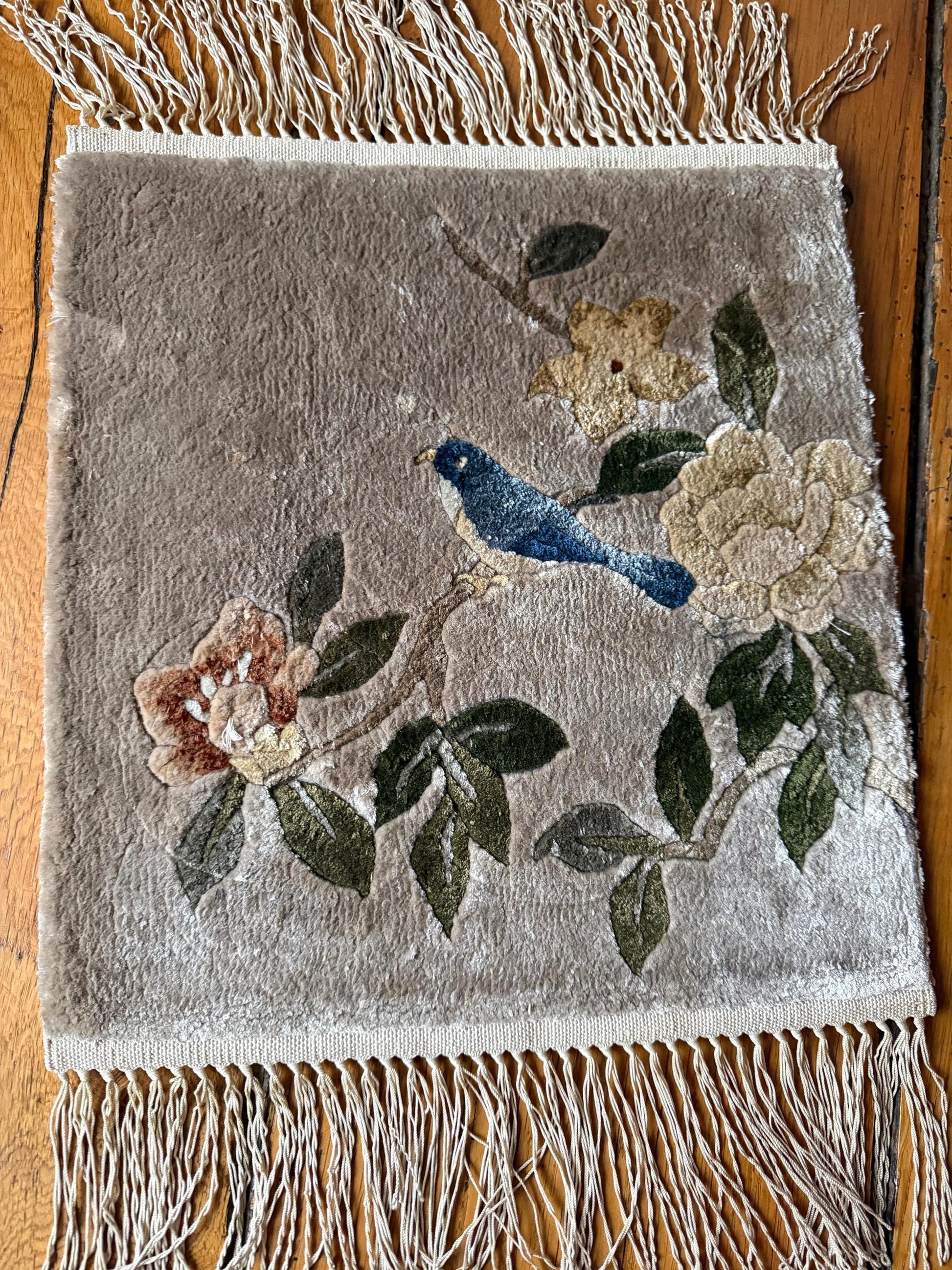 Set von 3 Vintage Seidenteppich mit Blumen-Vogel-Motiv, China 35x35cm