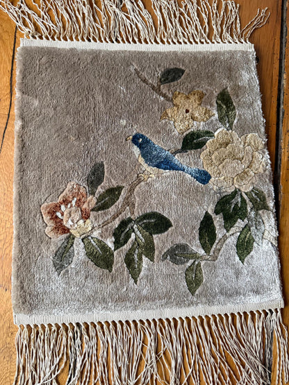 Set von 3 Vintage Seidenteppich mit Blumen-Vogel-Motiv, China 35x35cm
