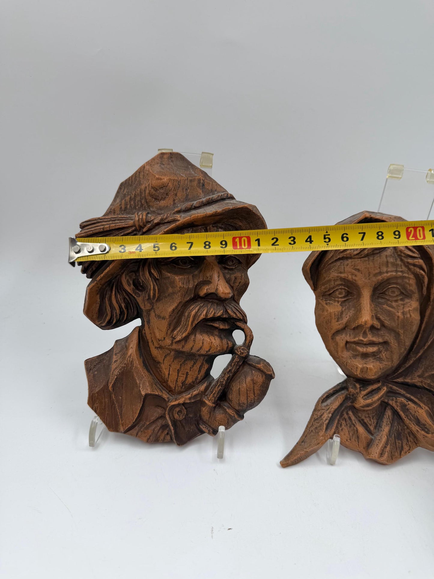 Set von 2 Vintage Schwarzwald Büsten Figuren aus Kunststoff