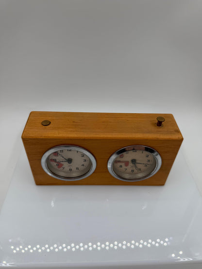Vintage Schachuhr Holz Doppelzifferblatt