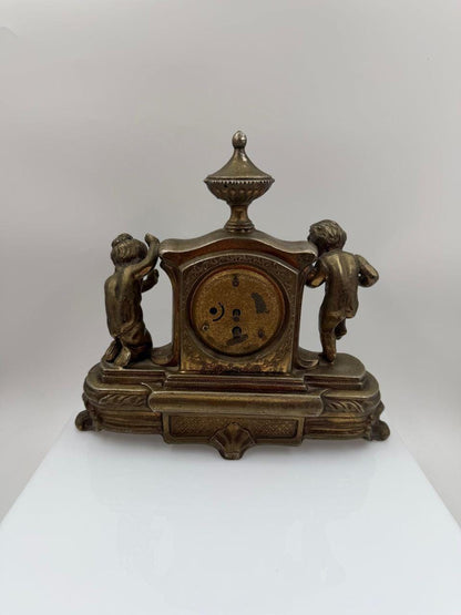 Vintage Kaminuhr aus Messing mit Cherub-Figuren, Victorian Stil