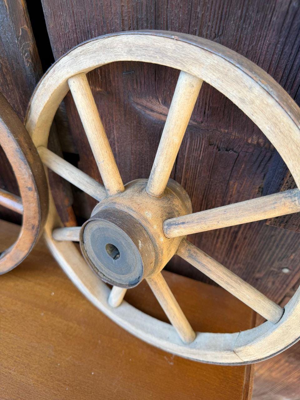 Set von 2 Vintage Wagenrad aus Holz, 27-28 cm