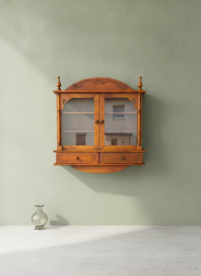 Vintage Wandschrank Holz Farmhouse mit geschnitztem Bogen