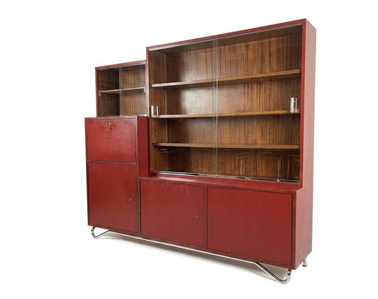 Vintage Bauhaus Vitrinenschrank Bordeauxrot, Karel Ort zugeschrieben