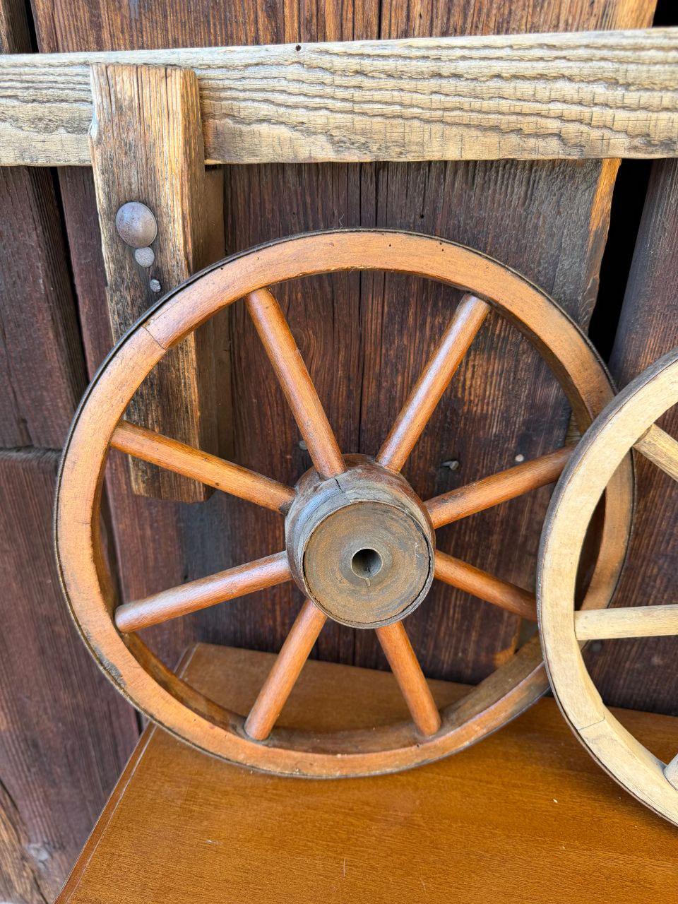 Set von 2 Vintage Wagenrad aus Holz, 27-28 cm