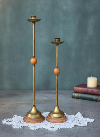 Set von 2 Vintage Kerzenständer aus Messing und Holz
