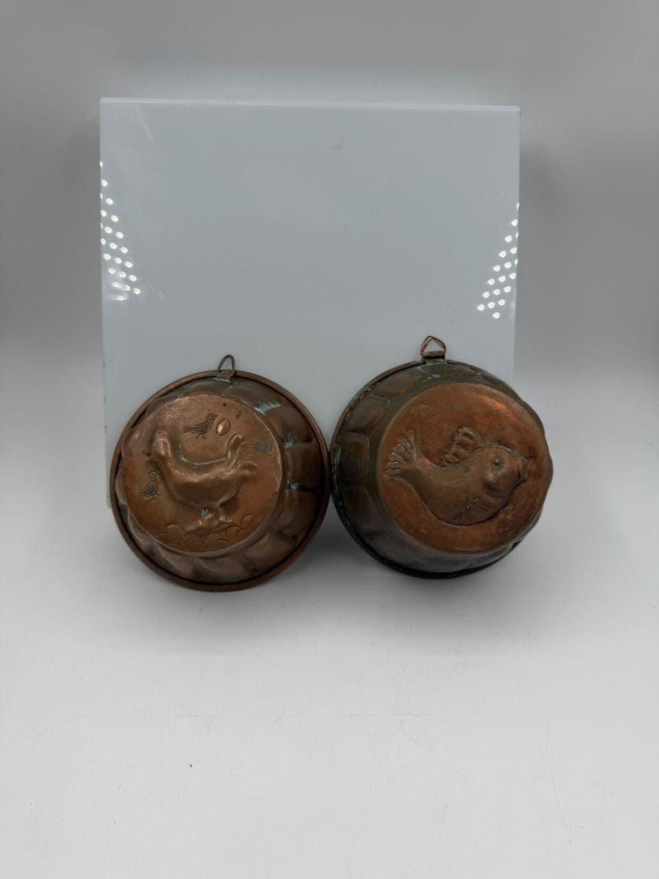 Set von 2 Vintage Puddingform mit Vogelmotiv aus Kupfer