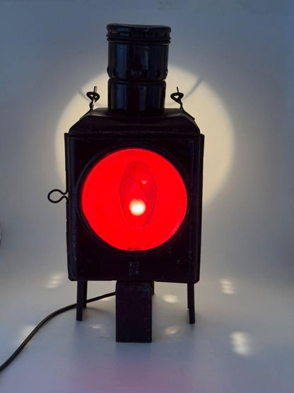 Vintage Eisenbahn-Signallaterne Lampe mit rotem Glas