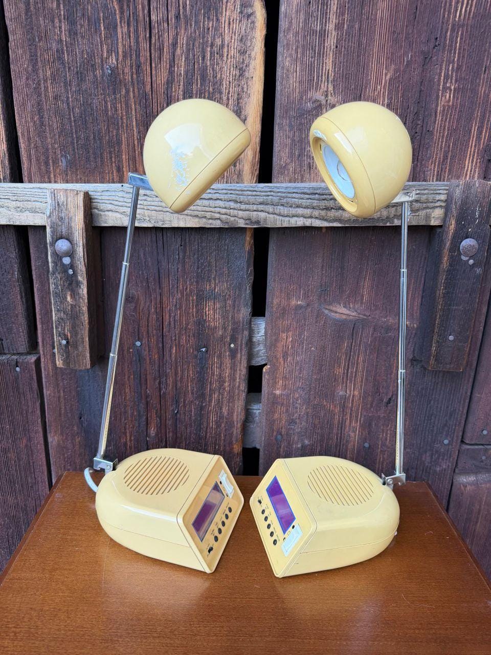 Set von 2 Vintage Tischlampe mit Wecker-Radio, Space Age Design
