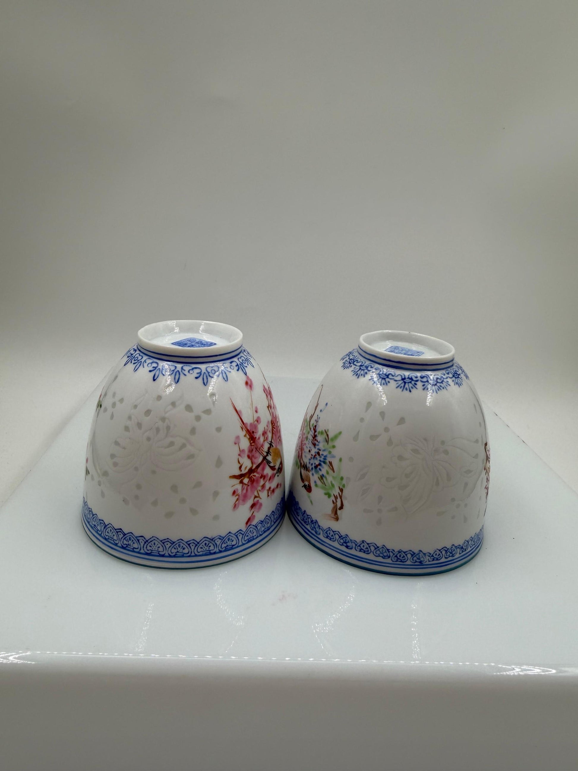 Set von 2 Vintage Teetasse Eierschalenporzellan Famille Rose, China