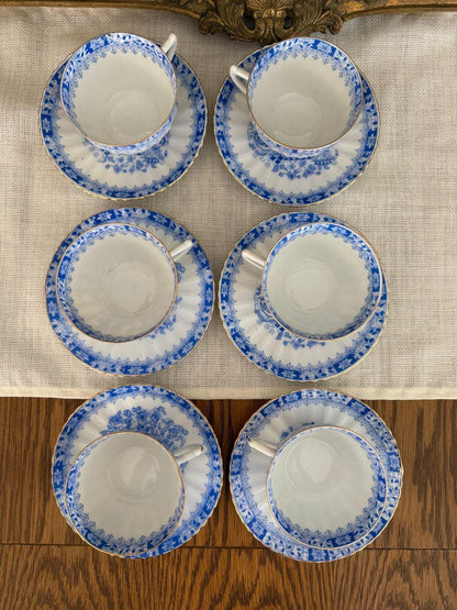 Vintage Kaffee- und Teeservice Porzellan Blau-Weiß für 6 Personen