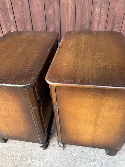 Set von 2 Vintage Nachttisch aus Nussbaum mit Messing-Ringgriffen